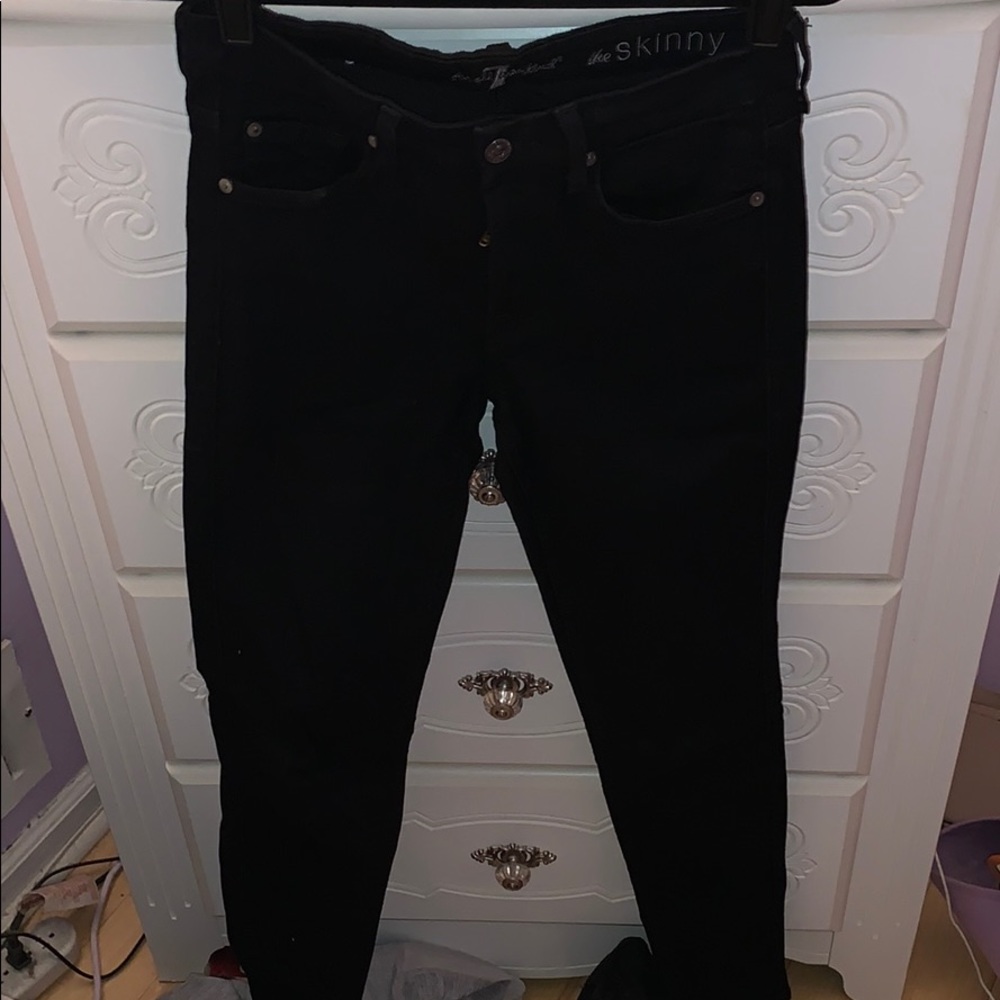 Black Skinny jeans from 7 For All Mankind size 28